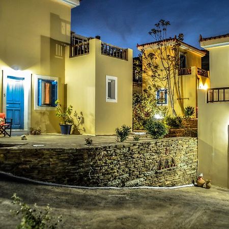 Mainades Maisonettes & Studios Menites Екстер'єр фото