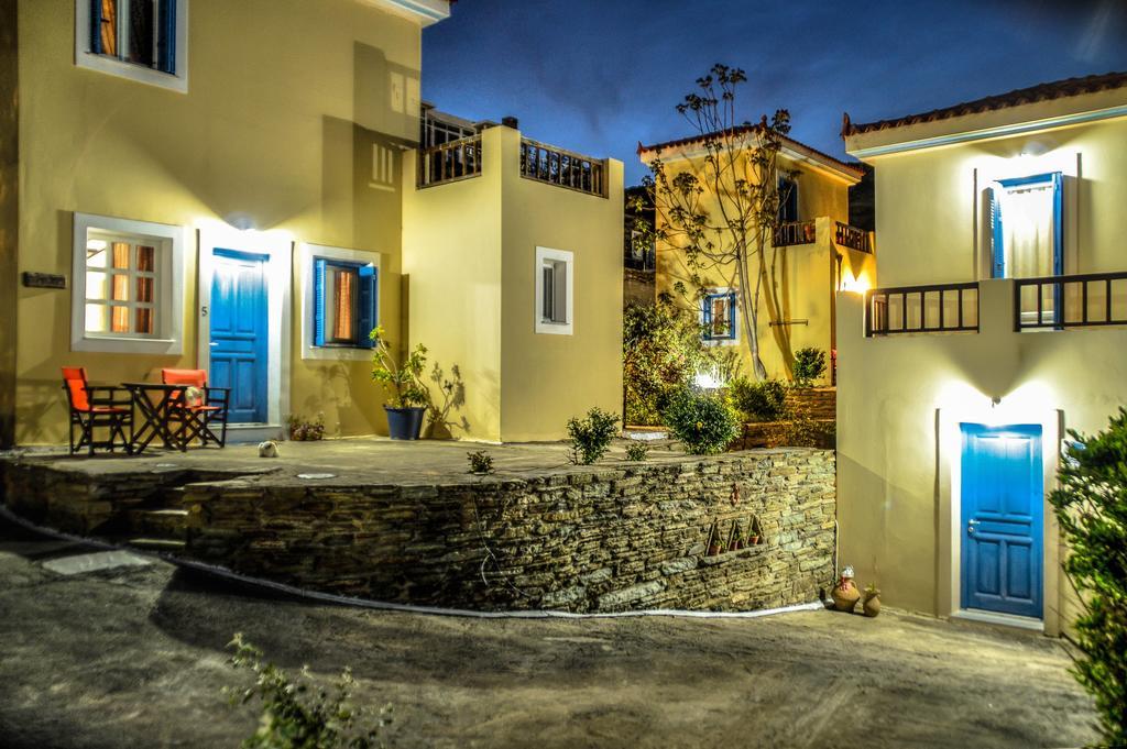 Mainades Maisonettes & Studios Menites Екстер'єр фото